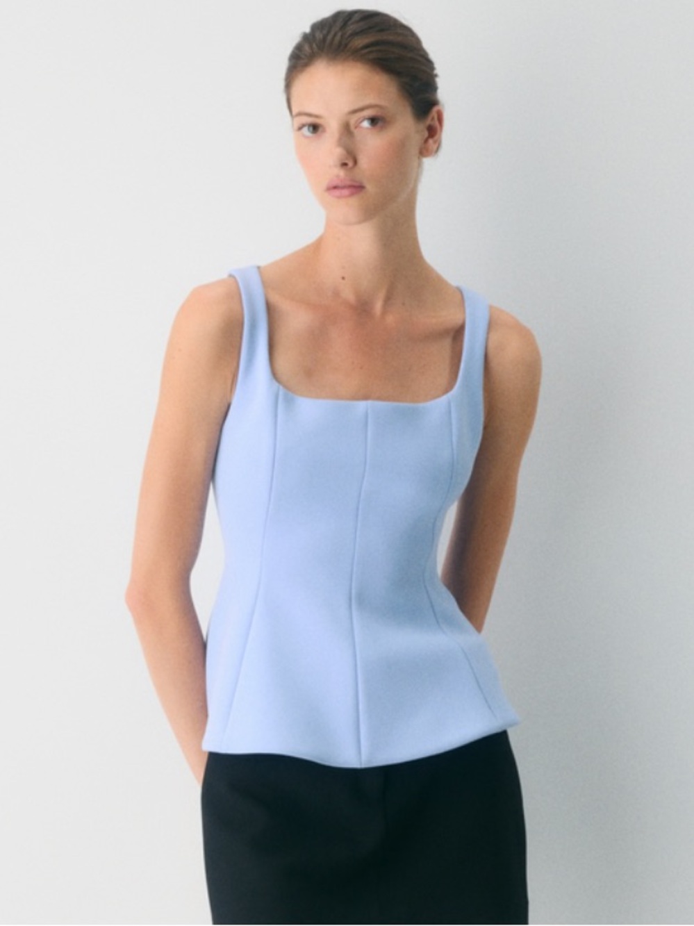 Aritzia Babaton top size large